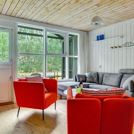Bennek - 200m From The Sea By Interhome Semesterbostad *