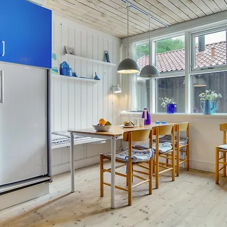 Bennek - 200m From The Sea By Interhome * Bøtø By