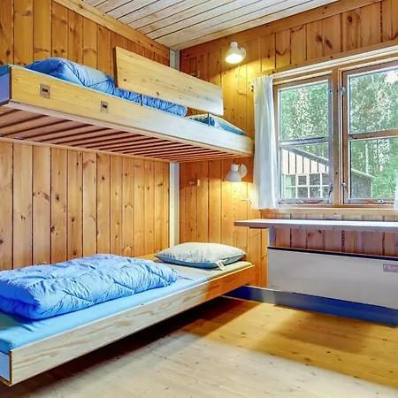Bennek - 200m From The Sea By Interhome Semesterbostad *